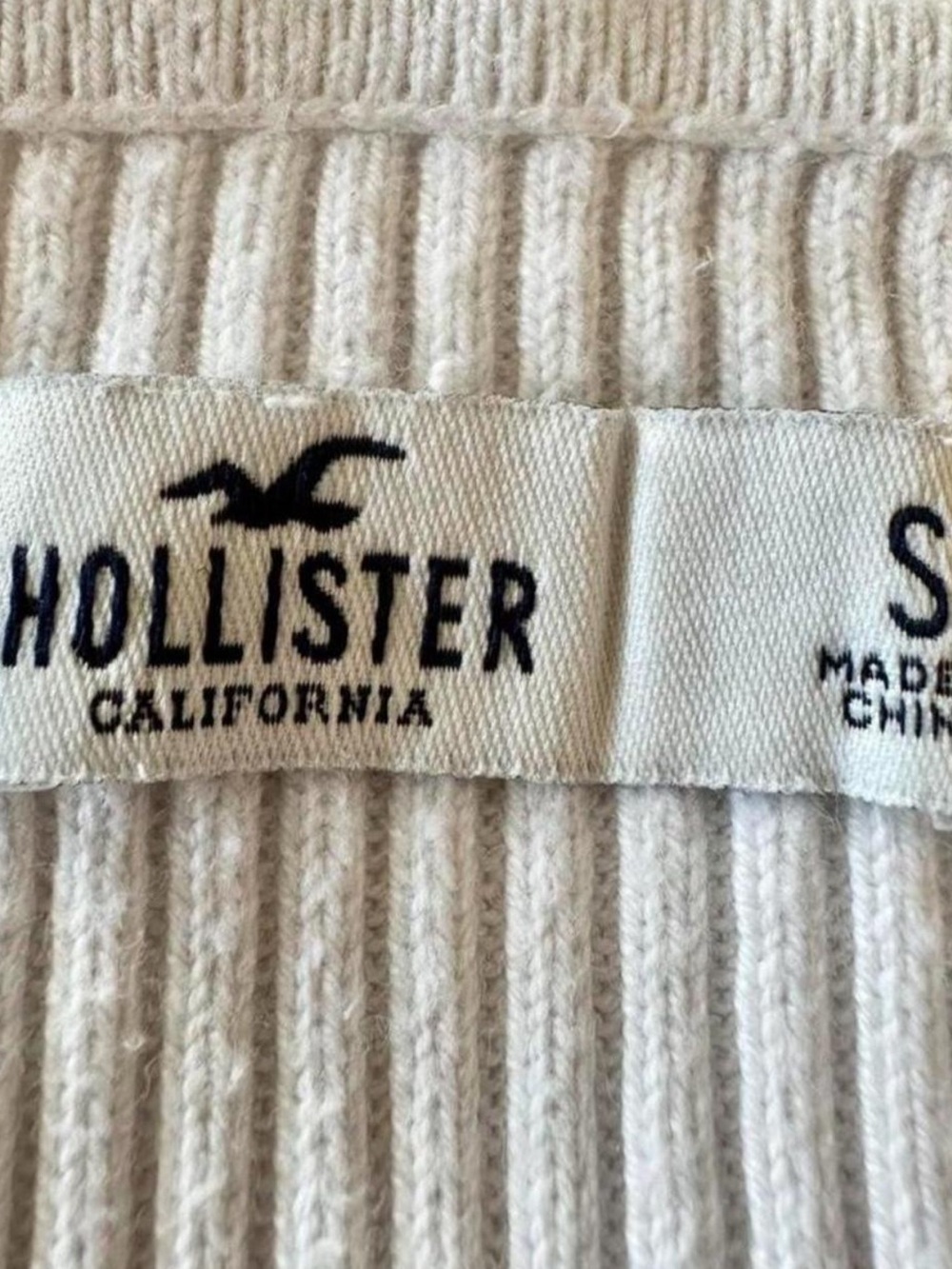 Hollister White Ribbed Off Shoulder Crop Sweater Top Cotton Balletcore S - Picture 4 of 7